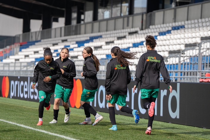 Mastercard Girls4Football.jpg
