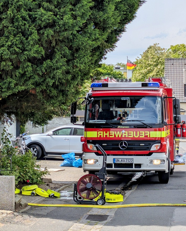 FW Kamen: Kellerbrand in Heeren-Werve