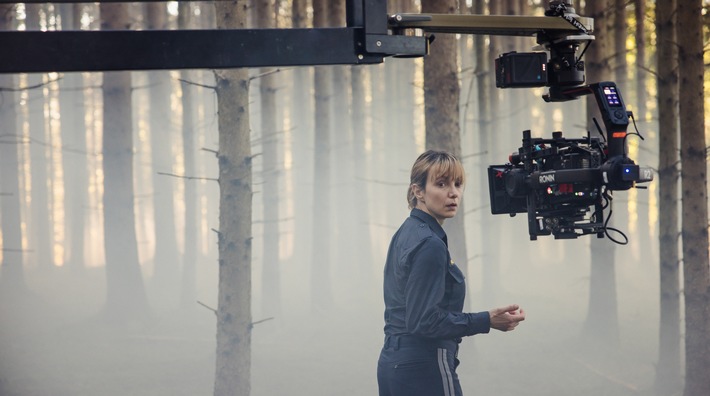 Dreharbeiten für Krimi-Thriller-Serie "Das Vergessen" (AT): Koproduktion von ARD Degeto Film und ORF mit Julia Koschitz in der Hauptrolle