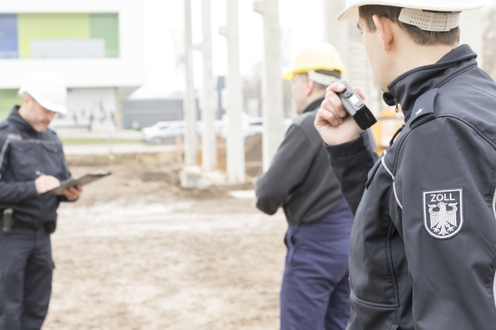 HZA-LÖ: Zoll ermittelt nach Verstößen auf Großbaustelle