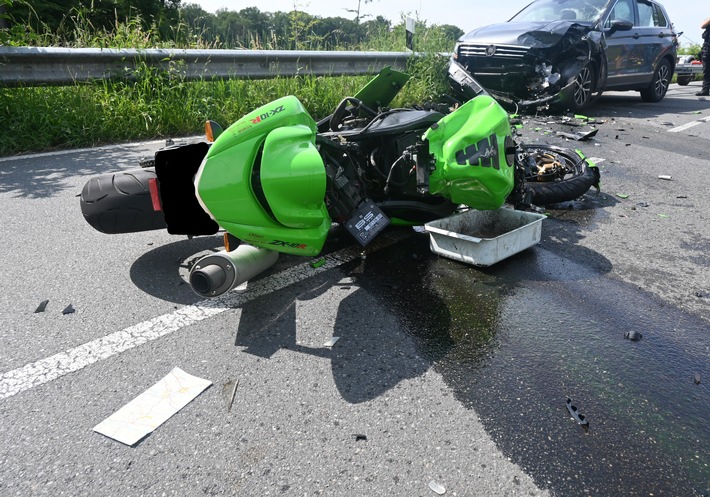 POL-DEL: Landkreis Oldenburg: Samtgemeinde Harpstedt: Colnrade: Motorradfahrer bei Unfall tödlich verunglückt