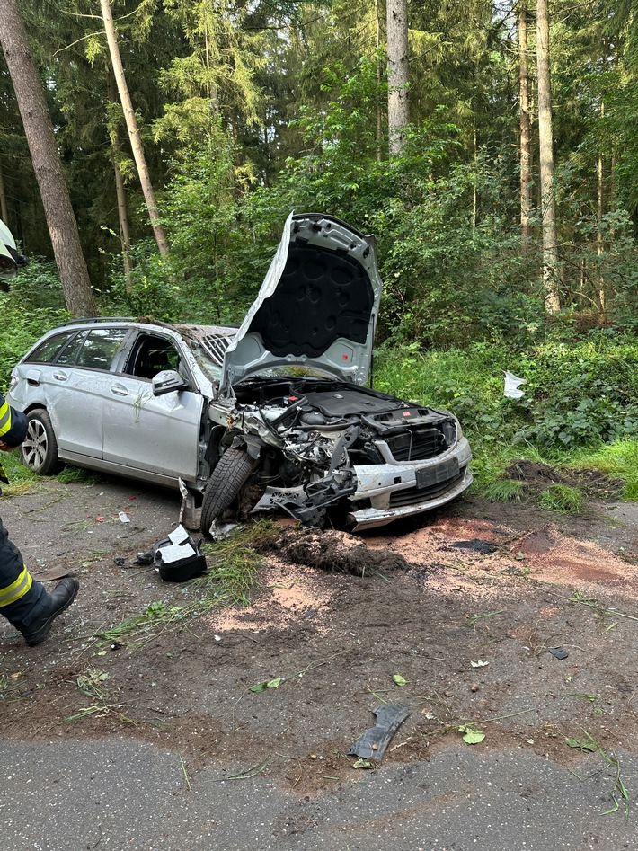 FW-ROW: Verkehrsunfall im Morgengrauen