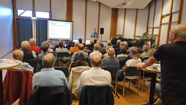 POL-PDWIL: Bürgerdialog im Forum Daun