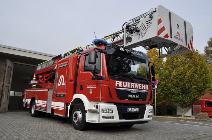 FW-KLE: Arbeitsreicher Samstag: Einsätze für die Freiwillige Feuerwehr Bedburg-Hau (Korrektur)