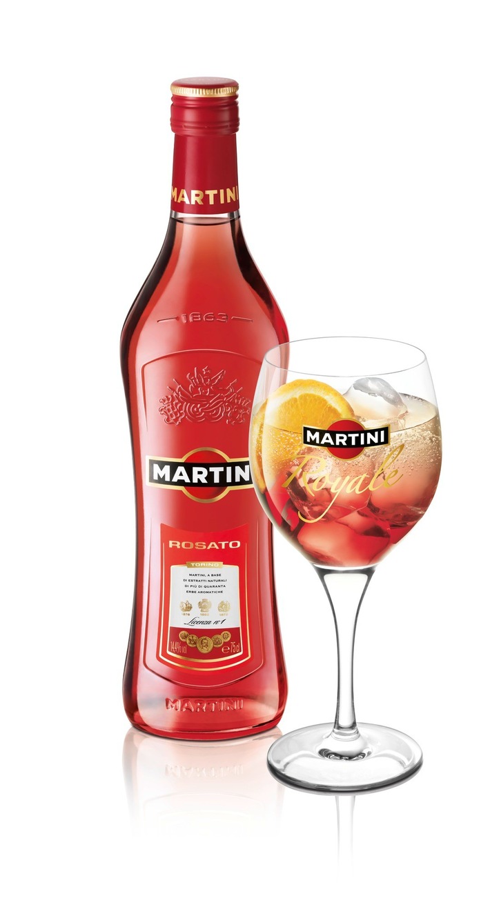 Für "Dolce Vita" auf dem Balkon: Frühlingsgefühle mit MARTINI Royale (mit Bild)