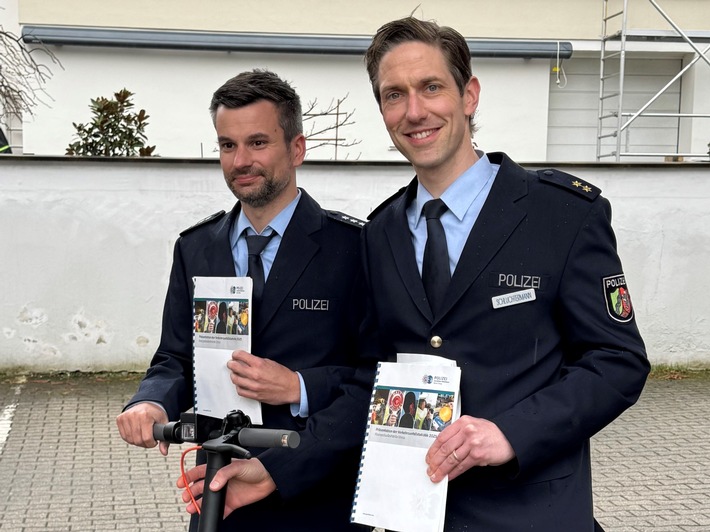 POL-UN: Kreis Unna - Behördenleiter und Direktionsleiter Verkehr stellten Verkehrsunfallstatistik 2025 vor