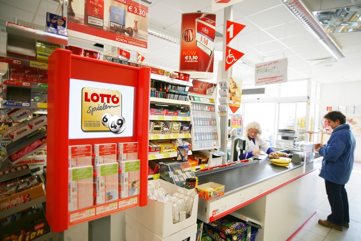 FLUXX und AOL vermarkten JAXX Lottoservice im Supermarkt