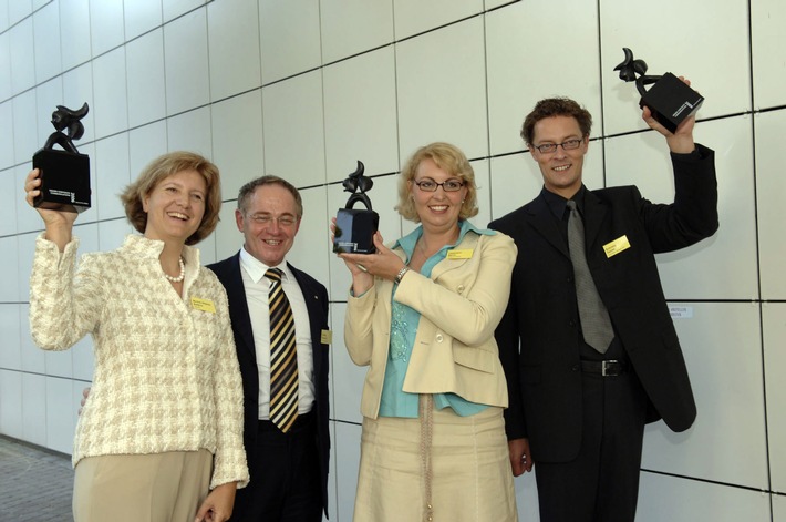 Award Corporate Communications 2006 - Les "Communicators" - une fois l