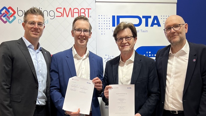 buildingSMART Deutschland und IDTA schließen Kooperationsvereinbarung auf der Light + Building
