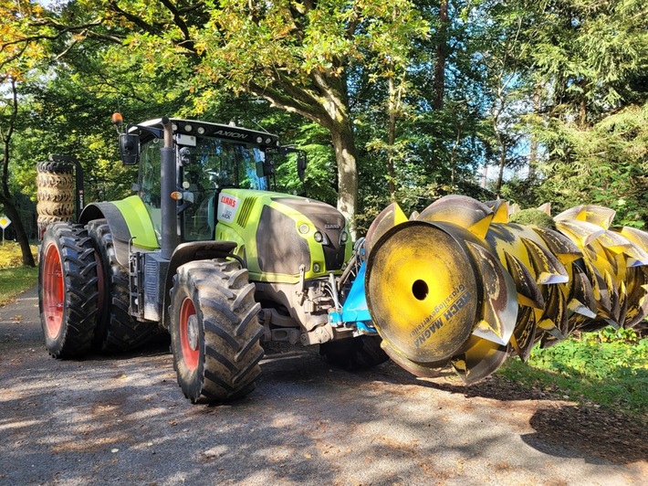 POL-LG: Kontrolle von landwirtschaftlichen Fahrzeugen