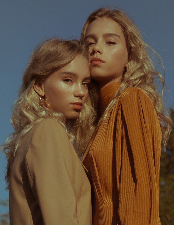 Lisa & Lena: Moderations-Debüt bei THE DOME