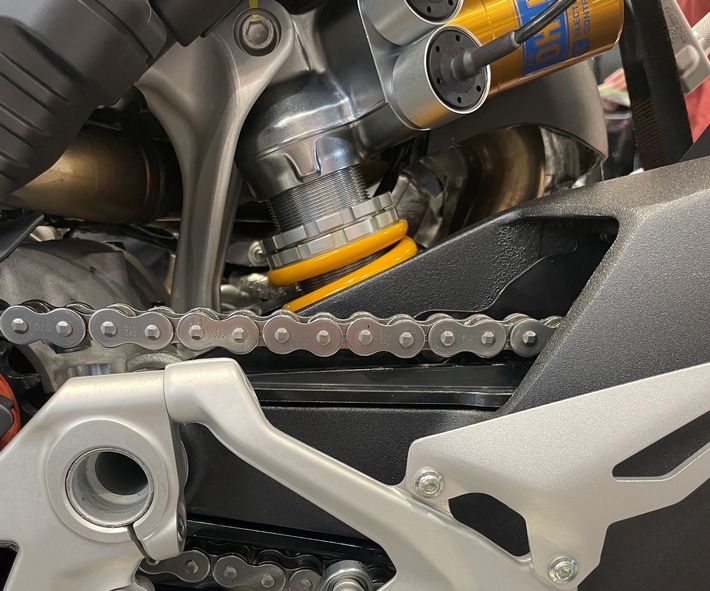 POL-DO: Mit Sicherheit ein Erfolg: 1400 Gespräche am Stand der Polizei auf der Motorradmesse