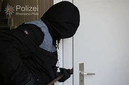 POL-PDWO: Dunkle Jahreszeit - Saison für Einbrecher