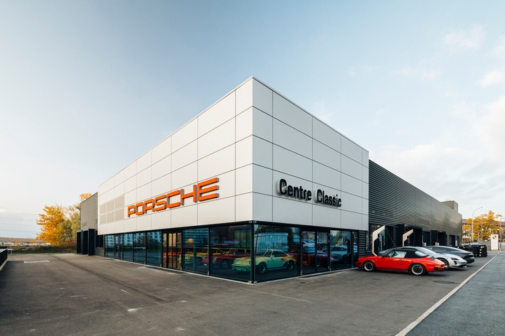 Erstes Porsche Classic Zentrum der Schweiz eröffnet in Genf
