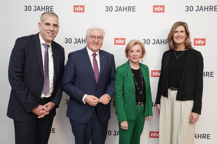 30 Jahre ntv / 30 Jahre unabhängiger Journalismus / Jubiläumsfeier mit Bundespräsident Frank-Walter Steinmeier und viel Prominenz in Berlin (FOTO)