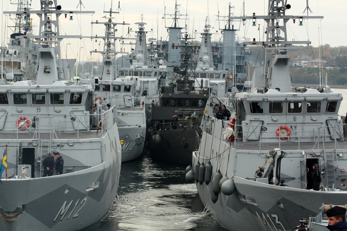 Deutsche Marine - Pressemeldung/Pressetermin: "Northern Coasts 09" - Internationaler Marineverband übt in Neustadt i.H. und Eckernförde