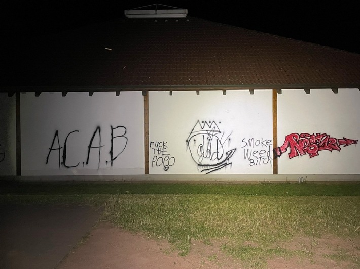 POL-PPWP: Graffiti gesprüht