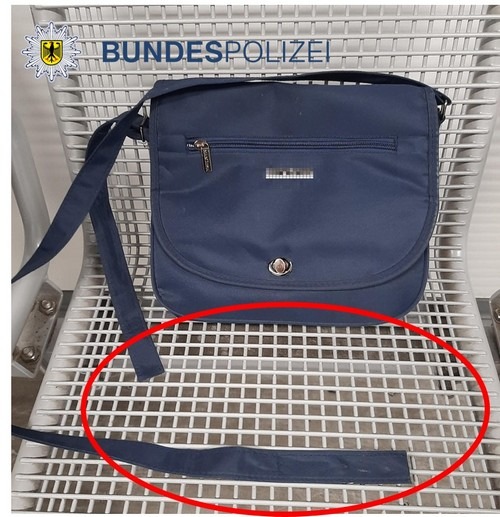 BPOL NRW: Trageriemen einfach durchgeschnitten: Bundespolizei ermittelt gegen dreisten Taschendieb