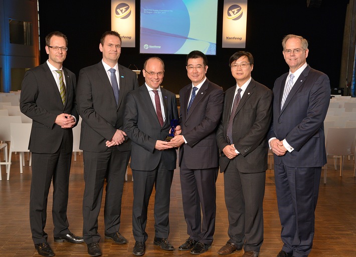 Yanfeng Automotive Interiors honors its suppliers in Europe / European supplier award given to 15 top suppliers