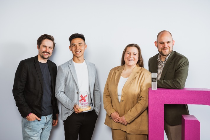 DMEA sparks Award 2025 : une récompense internationale pour des diplômé-e-s en informatique médicale de la BFH