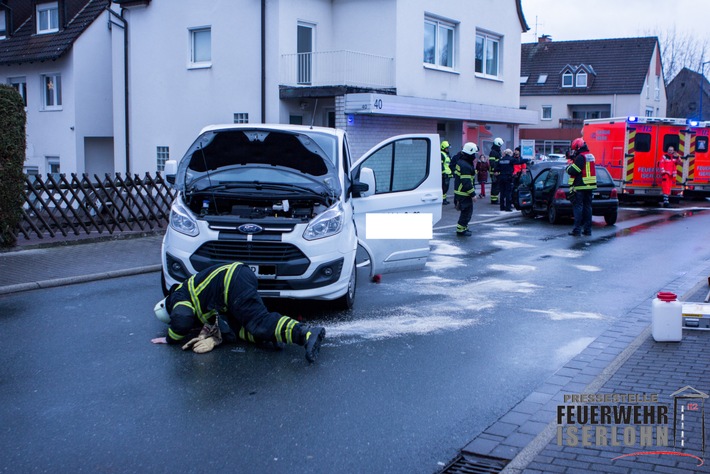 FW-MK: Verkehrsunfall auf der Hennener Straße