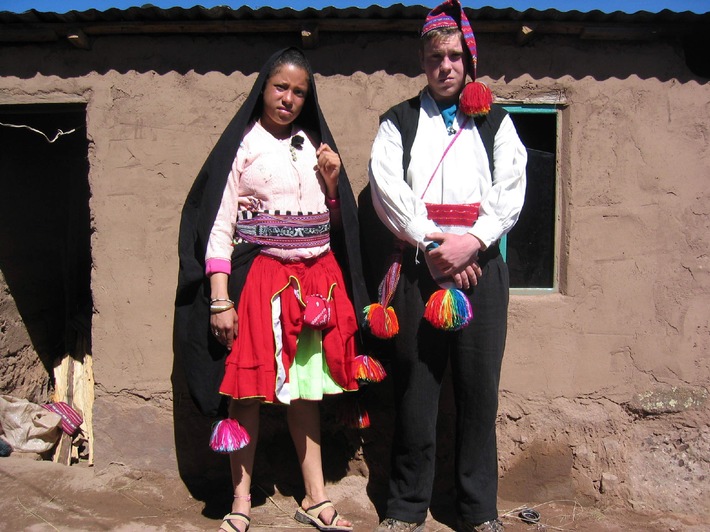 Kiffen adé - willkommen am Titicacasee. &quot;Die strengsten Eltern der Welt&quot; in Peru - am 28. Juni 2011 um 20.15 Uhr bei kabel eins (mit Bild)