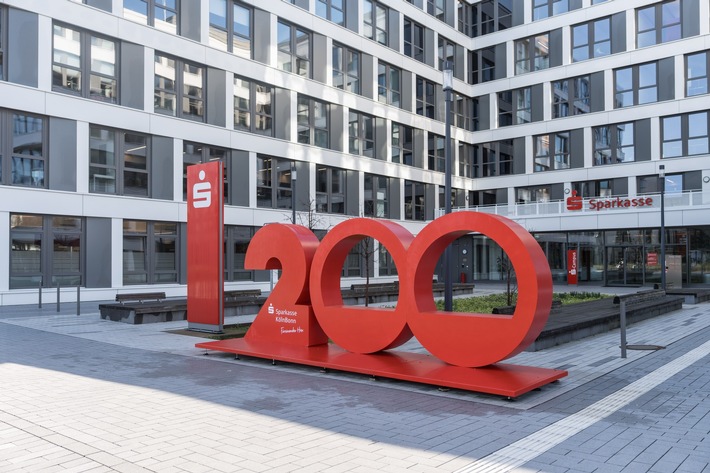 Sparkasse KölnBonn feiert ihr 200-jähriges Jubiläum mit und in ihren Heimatstädten