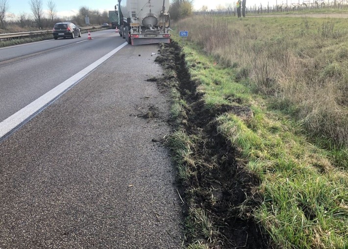 POL-PDLD: A65/Edenkoben - Pannen-LKW sorgt für Verkehrsbehinderung