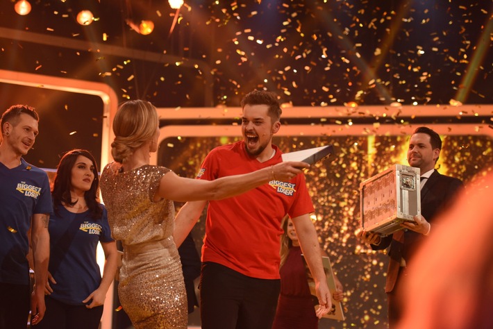 Herzklopf-Finale bei &quot;The Biggest Loser&quot; in SAT.1: Gewinner Daniel verliert sagenhafte 104 Kilo!