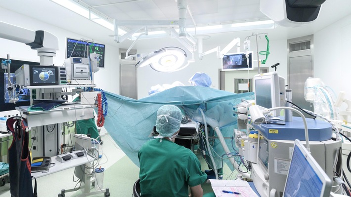 Sichere Versorgung chronisch erkrankter Menschen: RHÖN-KLINIKUM Campus Bad Neustadt stärkt Patientensicherheit | 17. September ist Welttag der Patientensicherheit