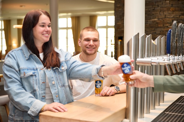 Krombacher o,0% Pils jetzt frisch vom Fass - Der neue Zapfmoment