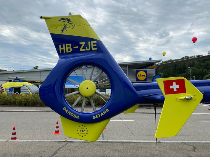 Lidl Schweiz verlängert Partnerschaft mit Rettungsdienst / Sensibilisierungskampagne "Wir retten Leben" geht weiter