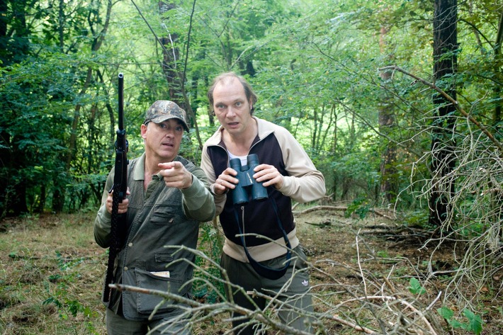 "Barfuß bis zum Hals": Sat.1 zeigt die "frei-Körper-kultigste" Sommerkomödie mit Christoph M. Ohrt am Dienstag, 15. September 2009, um 20.15 Uhr