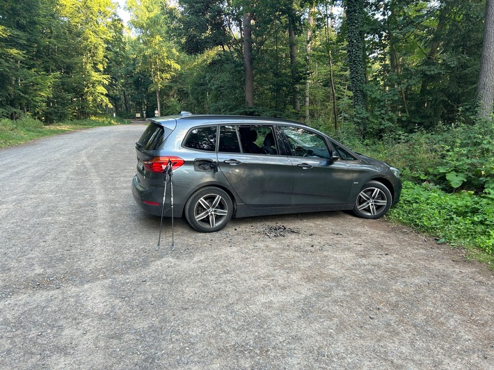 POL-PIROK: Diebstahl aus Personenkraftwagen