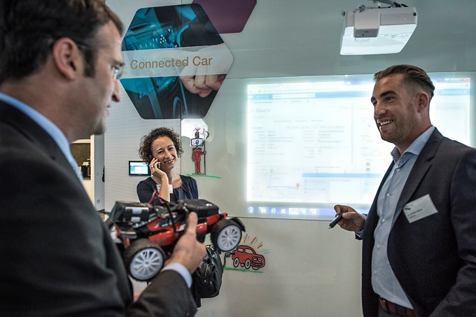 Capgemini eröffnet Innovation Lab in München zur Digitalisierung von Produkten und Services / Weltweites Netzwerk für Applied Innovation Exchange erweitert (FOTO)