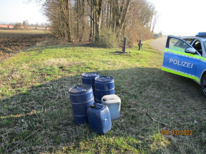 POL-OG: Mahlberg - Altöl illegal entsorgt, Polizei bittet um Hinweise Nachtragsmeldung - Bild