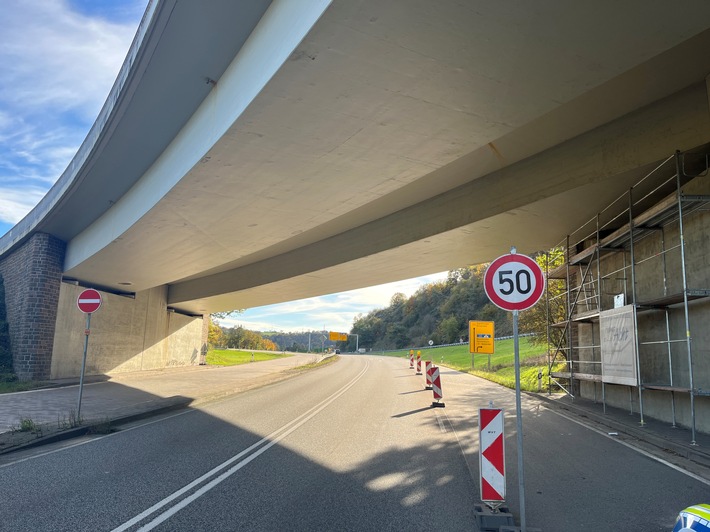 POL-PDTR: Zeugenaufruf. Gegenverkehr auf der Verflechtung B41 gefährdet