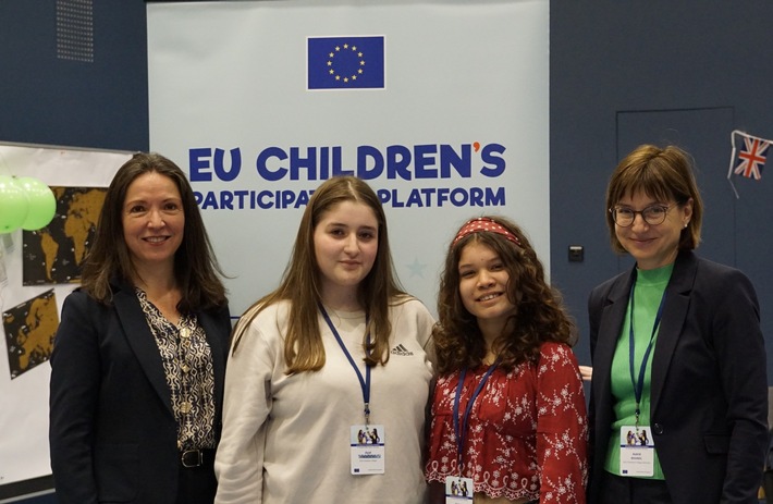 Jugendliche aus ganz Europa fordern: Recht auf Gesundheit stärken!