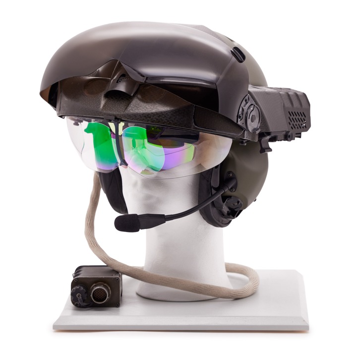 Schutz gegen Laserangriffe / Neue Brillen für Hubschrauberbesatzungen