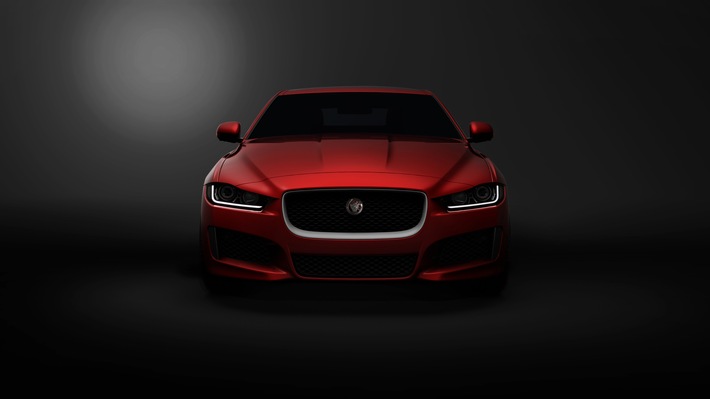 JAGUAR XE - Die neue Jaguar Sportlimousine mit hochmodernen "Ingenium"-Motoren und intelligenter Aluminium-Architektur (Bild)