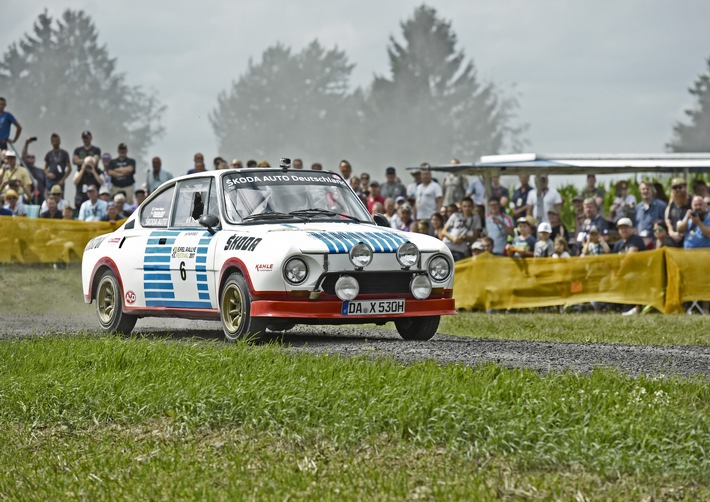 SKODA präsentiert drei automobile Klassiker bei den Classic Days auf Schloss Dyck