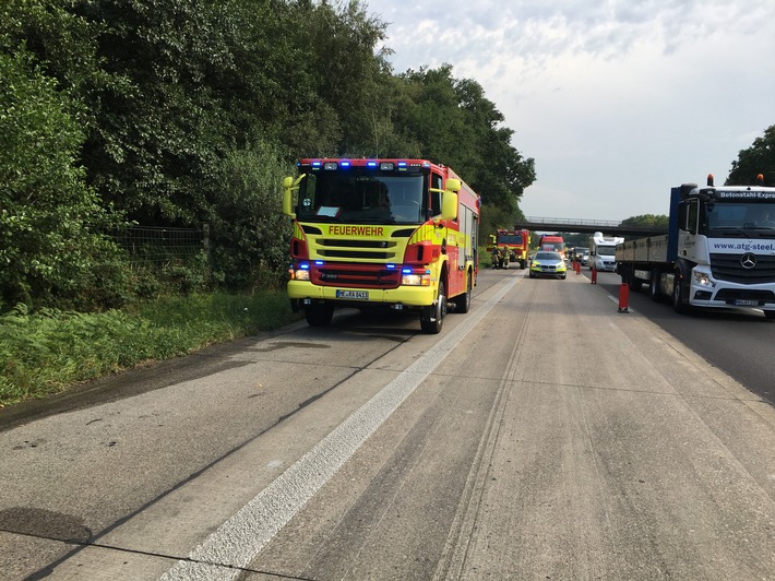 FW Ratingen: Ratingen 12.08.2020, Mehrere Einsätze auf dem Stadtgebiet