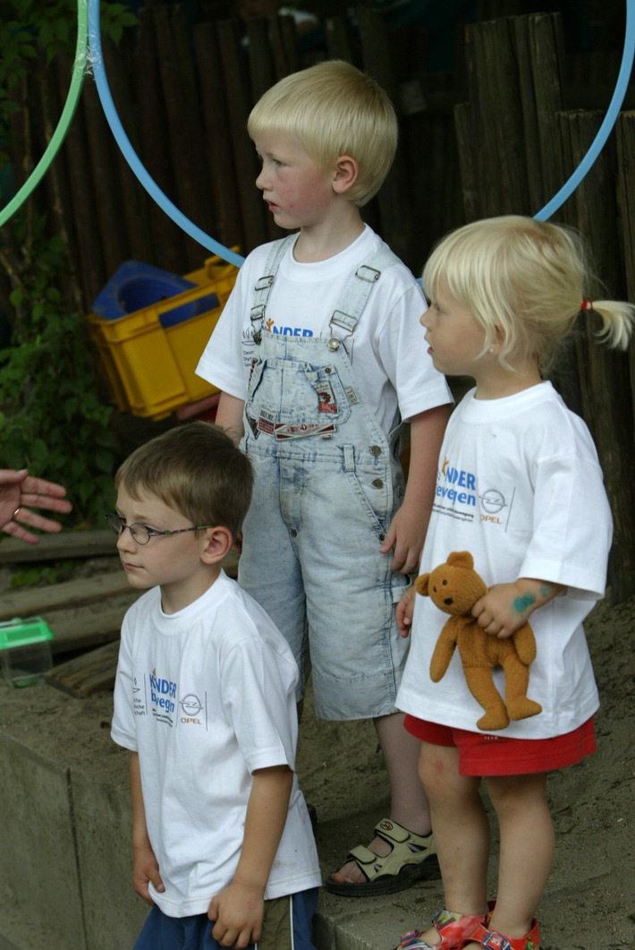 Bewegungstipps für kleine Stubenhocker / Initiative "Kinder bewegen" rät zu mehr Aktivität im Winter