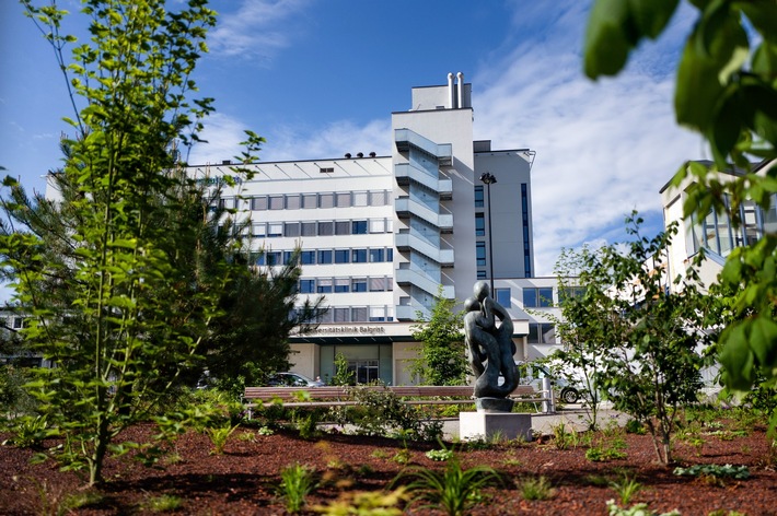 MEDIENMITTEILUNG – Universitätsklinik Balgrist ohne Verlust im 2023