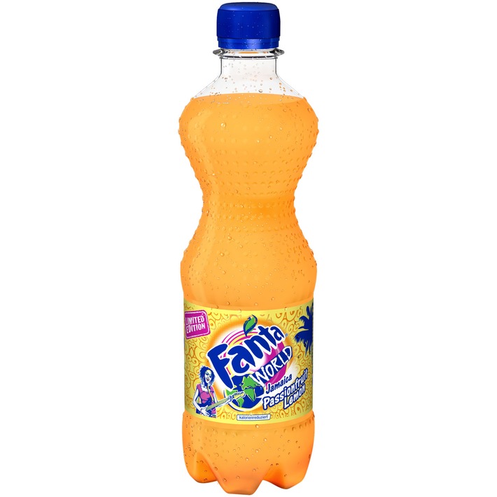 Fanta nous met déjà de bonne humeur estivale! Avec Fanta World, Fanta nous entraîne dans un voyage exotique autour du monde. L&#039;aventure débute avec &quot;Passionfruit Lemon&quot;