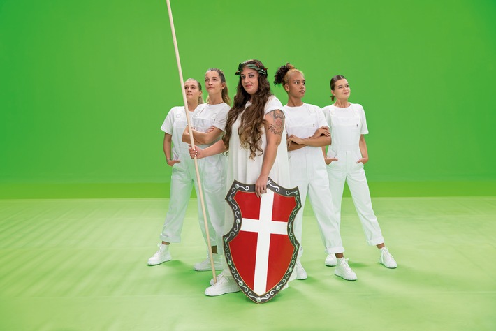 Junge Künstlerin haucht als erste Frau dem Bündner Rap neues Leben ein