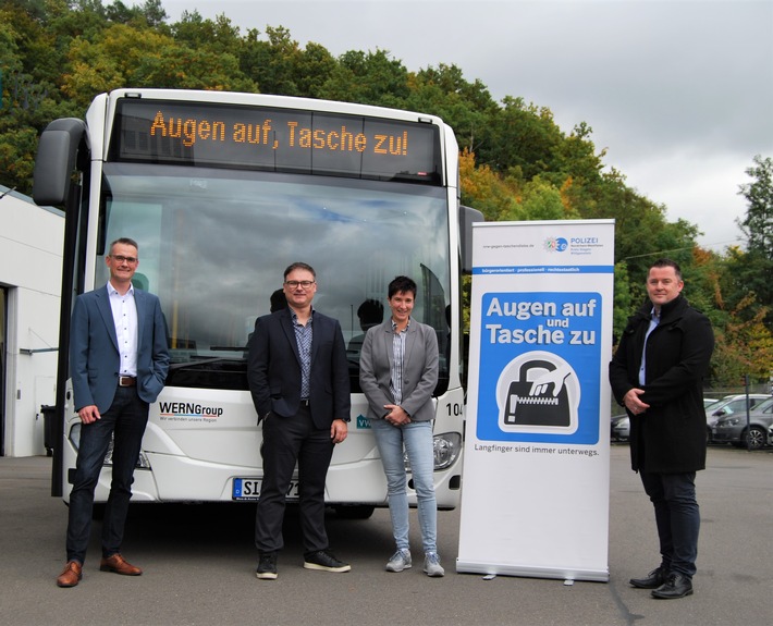 POL-SI: Augen auf - Tasche zu; das steht ab heute mehrere Tage lang in der Fahrtzielanzeige der VWS-Busse -#polsiwi