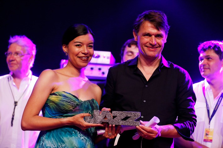 Media Service: Nicole Herzog & Stewy von Wattenwyl Group gewinnen den Swiss Jazz Award 2014