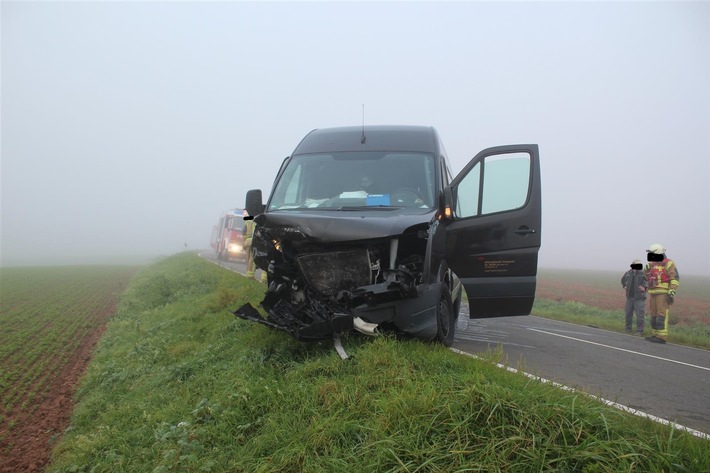 POL-PDKL: Verkehrsunfall mit tödlich verletzter Fahrerin