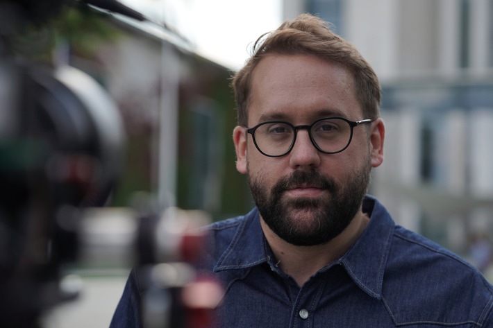 "Ich habe ein anderes Deutschland erlebt, als ich es kannte." Paul Ronzheimers Reportage-Reihe startet am Montag in SAT.1